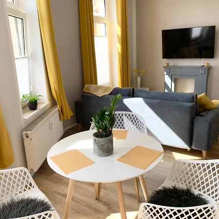 Lovely City-apartment*tiefgarage,zentrum,btu* * Cottbus